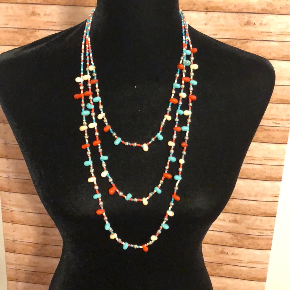 Beaded layered necklace